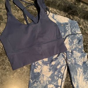Balance Athletica OG pant Clarity and cross back sports bra